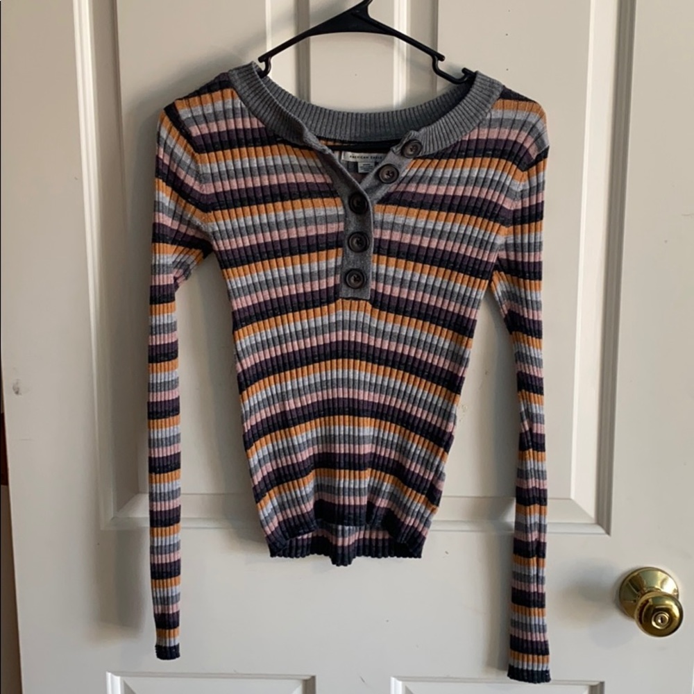 American Eagle top